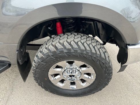 Used 2017 Ford F250 Lariat w/ FX4 Off-Road Package AWD/4WD image 10