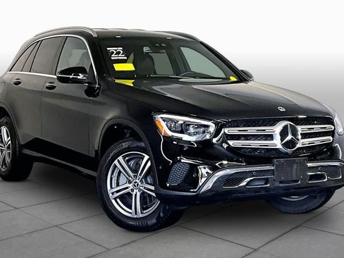 Used 2022 Mercedes-Benz GLC 300 4MATIC image 3