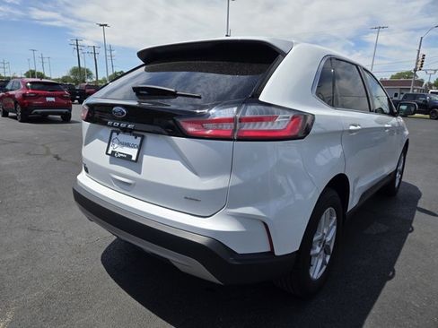Used 2022 Ford Edge SEL w/ Convenience Package AWD/4WD image 5