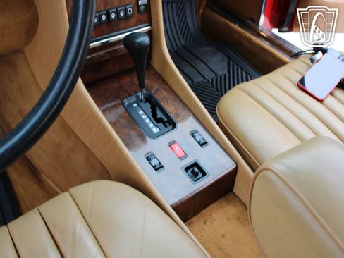 Used 1988 Mercedes-Benz 560 SL image 15