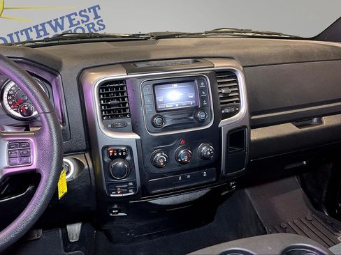 Used 2022 RAM 1500 Warlock AWD/4WD image 11