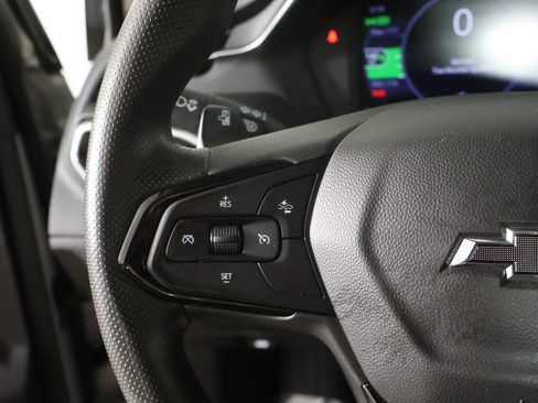 Used 2023 Chevrolet Bolt EUV LT FWD image 37
