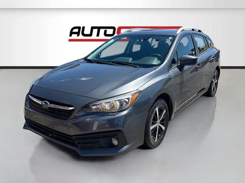 Used 2022 Subaru Impreza Premium image 3