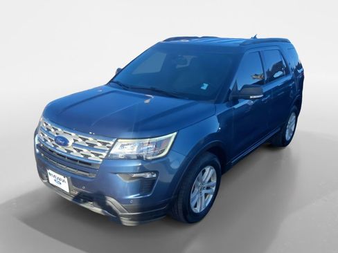 Used 2019 Ford Explorer XLT w/ Equipment Group 201A image 25