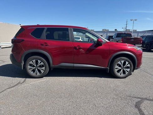 Certified 2023 Nissan Rogue SV AWD/4WD image 4