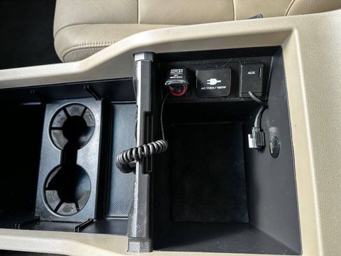 Used 2013 Honda Pilot Touring image 23