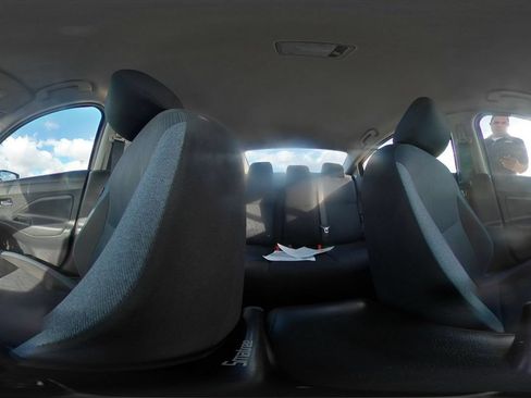 Used 2025 Nissan Versa SV FWD image 37