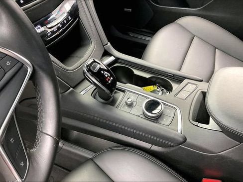 Certified 2022 Cadillac XT5 Luxury AWD/4WD image 15