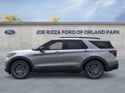 New 2026 Ford Explorer ST-Line w/ ST-Line Street Pack AWD/4WD image 3
