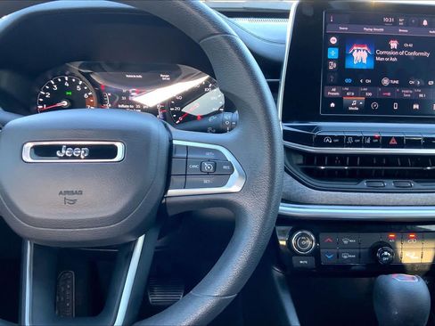 Used 2025 Jeep Compass Sport AWD/4WD image 24