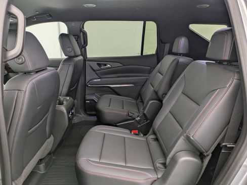 New 2026 Chevrolet Traverse Z71 w/ Enhanced Driving Package AWD/4WD image 20