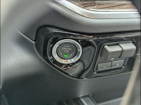 New 2026 Chevrolet Silverado 1500 RST w/ Convenience Package II AWD/4WD image 23