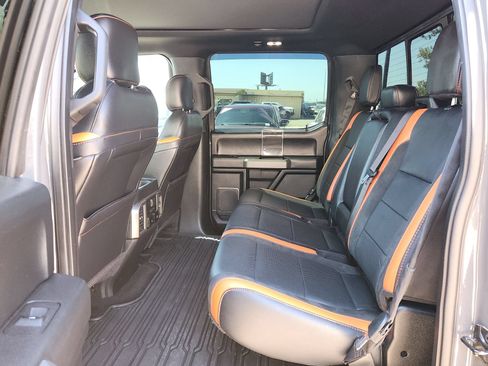 Used 2018 Ford F150 Raptor w/ Equipment Group 802A Luxury AWD/4WD image 13