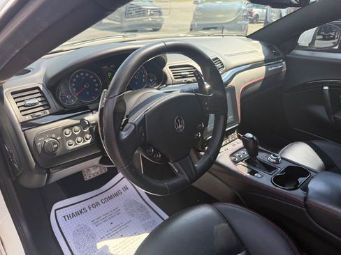 Used 2018 Maserati GranTurismo Sport RWD image 52