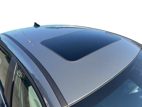 Used 2025 Hyundai Elantra SEL FWD image 28