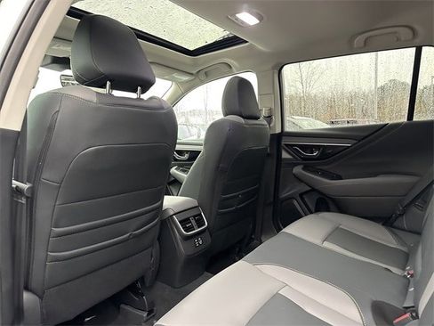 Used 2025 Subaru Outback Onyx Edition w/ Popular Package #2 image 13