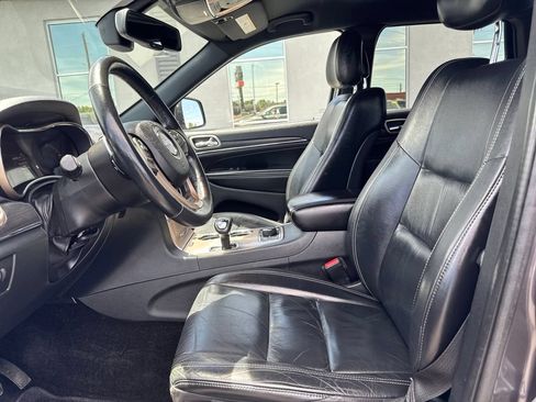 Used 2015 Jeep Grand Cherokee Limited AWD/4WD image 9