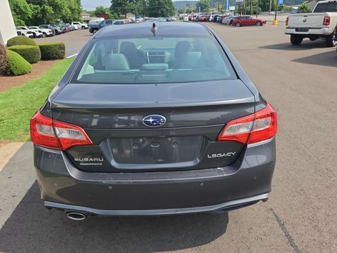 Used 2018 Subaru Legacy 2.5i Limited AWD/4WD image 4