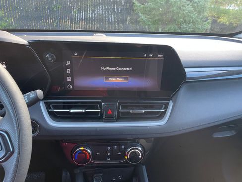 Used 2025 Chevrolet TrailBlazer LT image 18