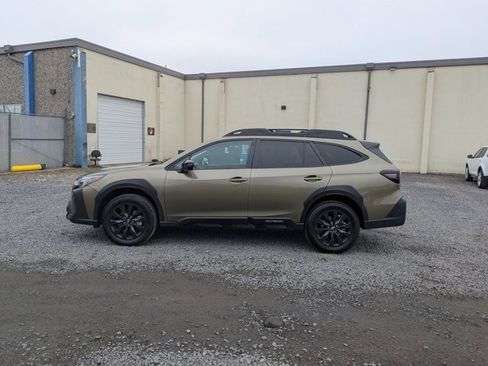 Used 2023 Subaru Outback Onyx Edition image 9