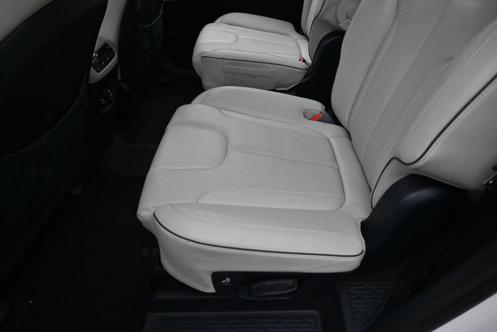 Used 2024 Hyundai Palisade Limited FWD image 38