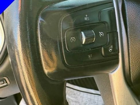 Used 2020 GMC Sierra 1500 SLE w/ SLE Convenience Package AWD/4WD image 15