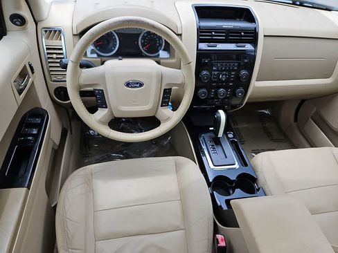 Used 2011 Ford Escape Limited w/ 302A Rapid Spec Order Code FWD image 11