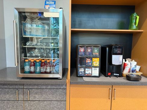 Used 2022 Toyota RAV4 XLE image 38