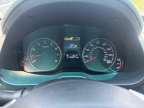 Used 2013 Subaru Outback 3.6R Limited w/ Moonroof Pkg AWD/4WD image 20