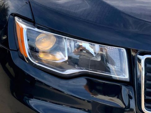 Used 2020 Jeep Grand Cherokee Limited image 27