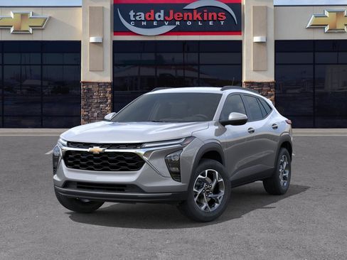 New 2026 Chevrolet Trax LT w/ LT Convenience Package FWD image 30