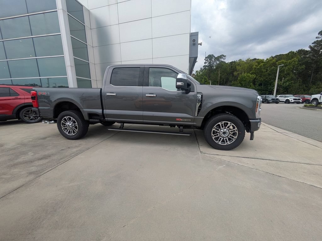 New 2026 Ford F250 Platinum w/ Platinum Plus Package AWD/4WD image 3