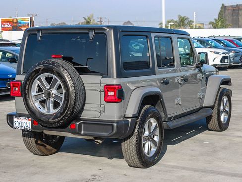 Used 2022 Jeep Wrangler Unlimited Sahara w/ LED Lighting Group image 8