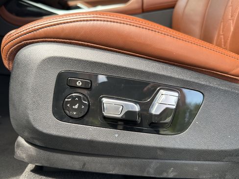 Used 2024 BMW X7 M60i w/ Executive Package AWD/4WD image 77