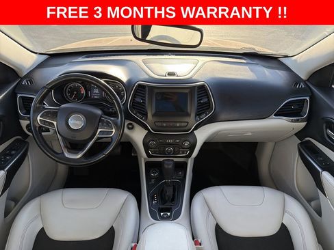 Used 2021 Jeep Cherokee Latitude Plus w/ Sun & Sound Group image 37