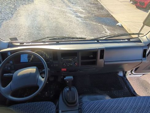 Used 2024 Chevrolet Low Cab Forward 5500XG RWD image 20