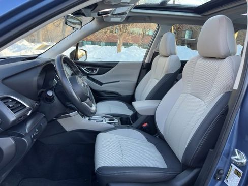 Used 2022 Subaru Forester Premium image 23