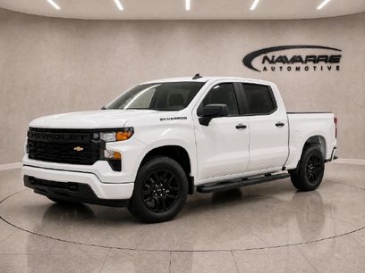 New 2026 Chevrolet Silverado 1500 Custom w/ Turbomax Blackout Package