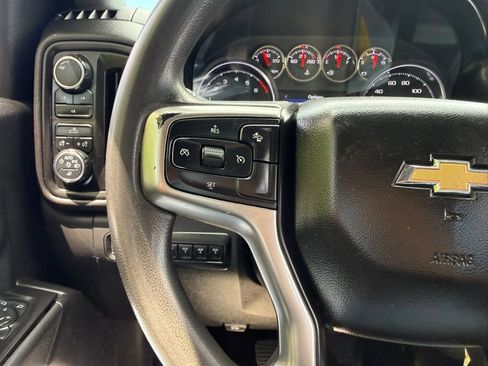 Used 2021 Chevrolet Silverado 2500 W/T AWD/4WD image 11