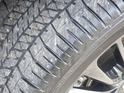 Used 2022 INFINITI QX80 Sensory w/ All-Season Package image 21