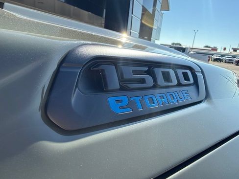 Used 2026 RAM 1500 Big Horn AWD/4WD image 6