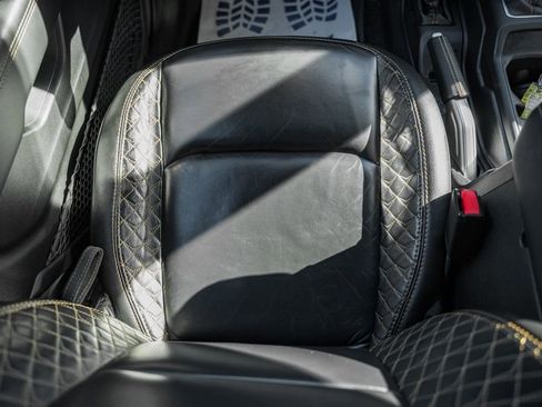 Used 2022 Jeep Wrangler Unlimited Sahara image 28