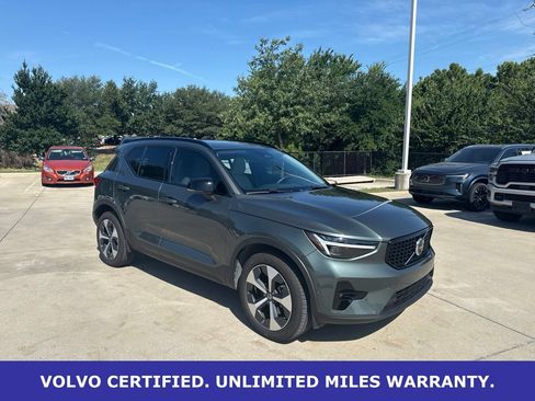 Certified 2026 Volvo XC40 B5 Plus w/ Protection Package Premier AWD/4WD image 3