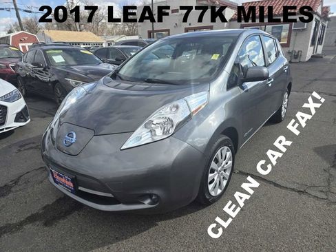 Used 2017 Nissan Leaf S FWD image 1