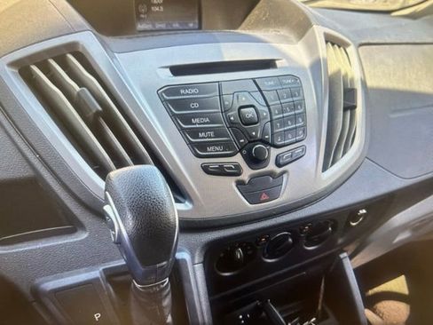 Used 2019 Ford Transit 350 XLT RWD image 7