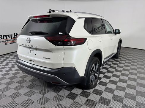 Used 2023 Nissan Rogue SL w/ SL Premium Package AWD/4WD image 7