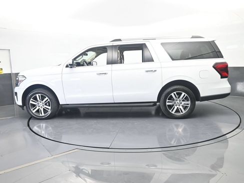 Used 2024 Ford Expedition Max Limited RWD image 3