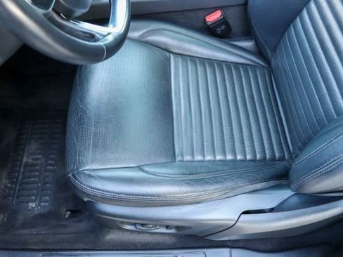 Used 2020 Land Rover Discovery Sport S image 16