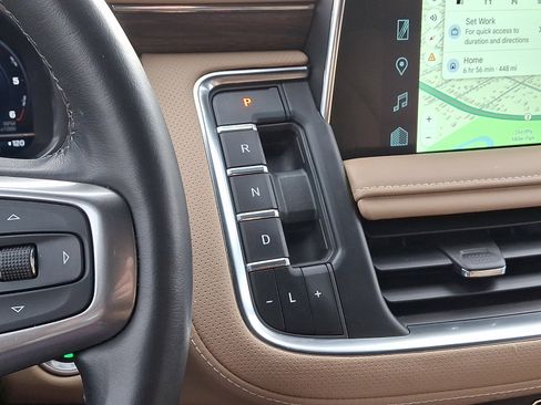 Certified 2023 Chevrolet Suburban Premier w/ Advanced Technology Package image 16