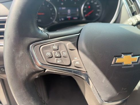 Used 2024 Chevrolet Equinox LT FWD image 15